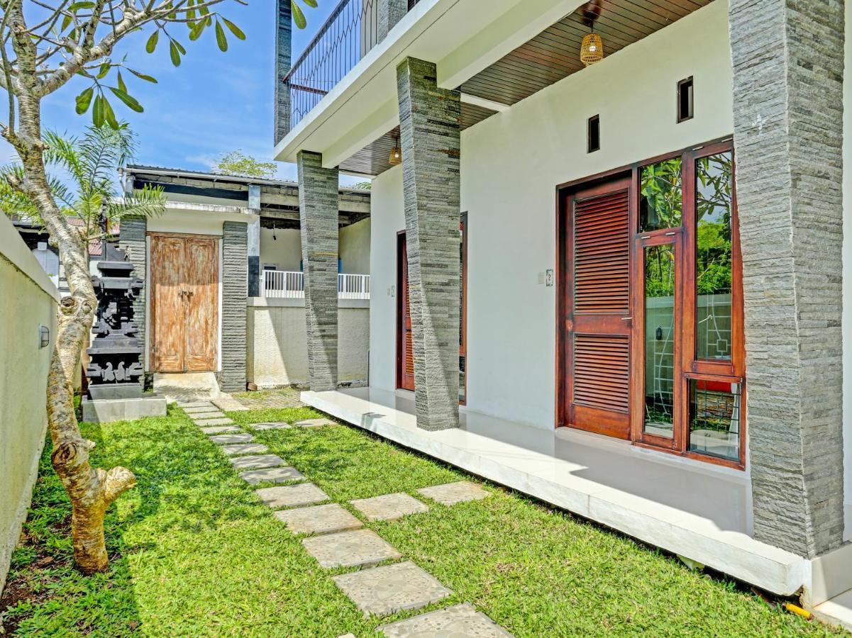 Hotel Oyo 91123 Madhava 108 Ungasan Exterior foto
